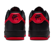 AF1 '07 Black / University Red - Black / Black / University Red - rear pair