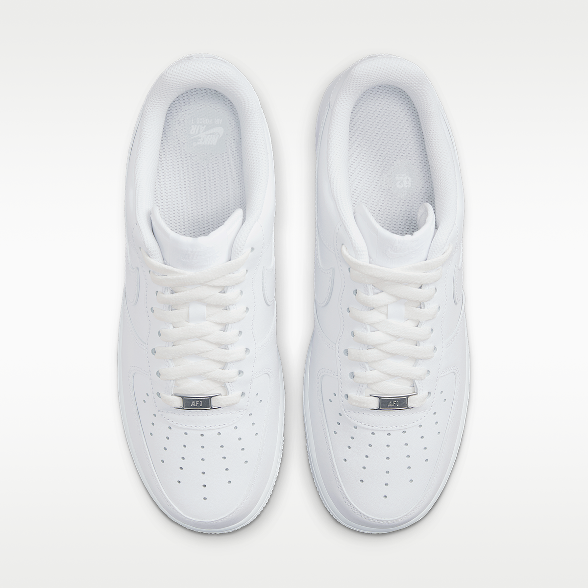 AF1 07 Triple White men's sneakers - top view