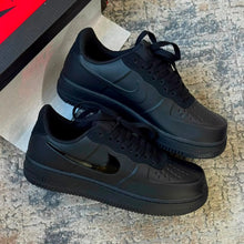 AF1 Black