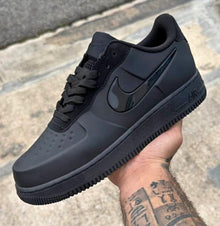 AF1 Black