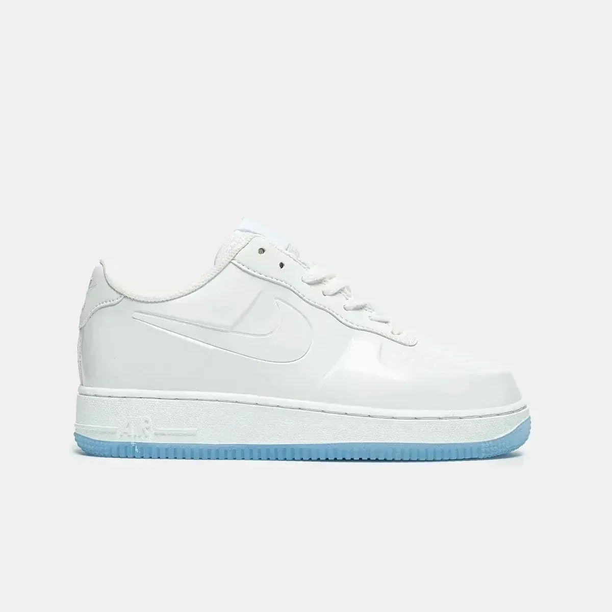 AF1 Low Triple White Sneaker side view