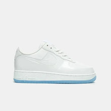 AF1 Low Triple White Sneaker side view