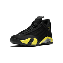 Air 14 Retro Thunder - single shoe angle