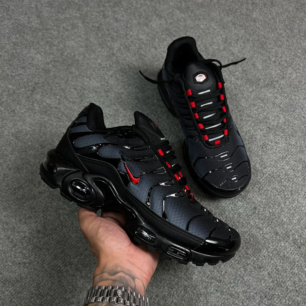 AM TN Men's Sneaker product view 6