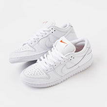 Dunk Low Pro ISO Triple White / Orange Label - Triple White / Orange Label - three-quarter pair view