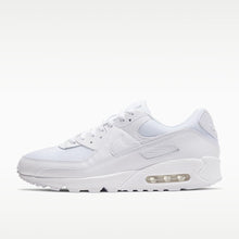 AM90 Men's Shoes