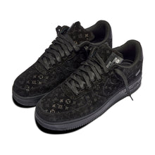AF1 Low Black Monogram - Black - top pair view