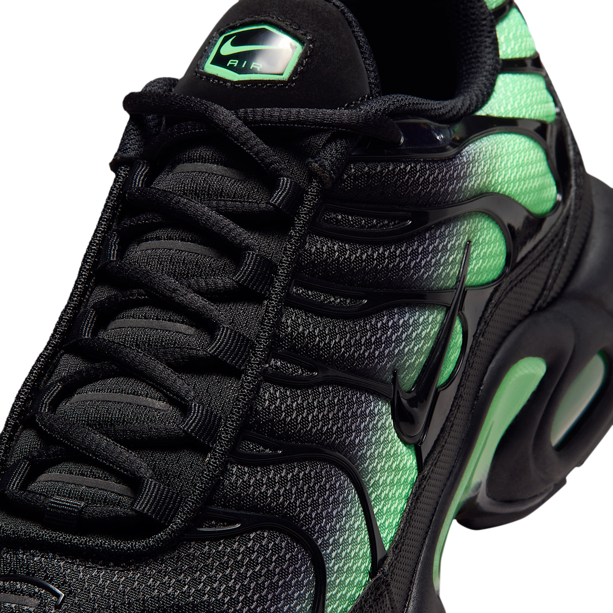 Air Max Plus Black Illusion Green - Black / Illusion Green - upper detail
