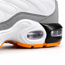 AM TN Ultra - White / Grey / Orange - heel cushioning detail